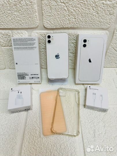 iPhone 11, 64 ГБ