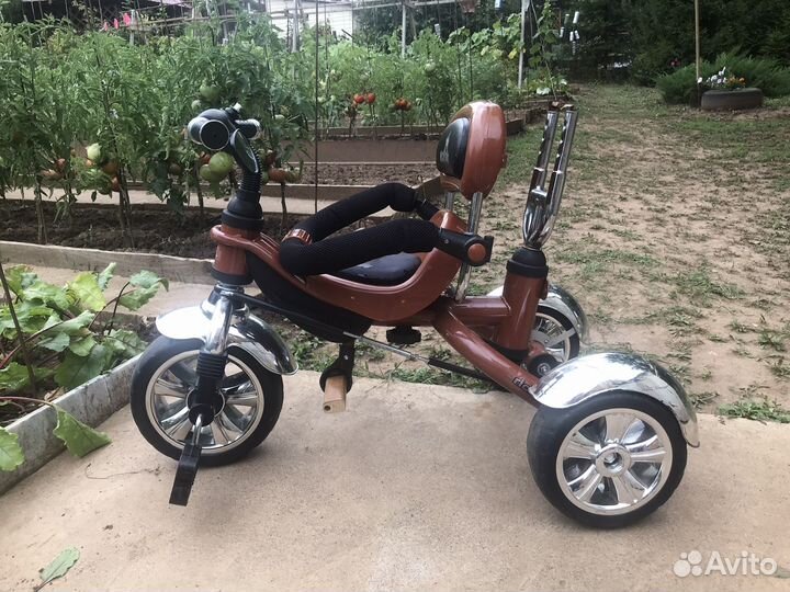 Велосипед-каталка 3-х колесный