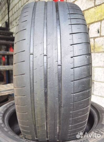 Michelin Pilot Sport 3 235/45 R18 98Y