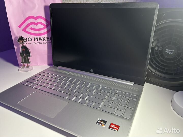 Ноутбук HP laptop 15s-eq1366ur