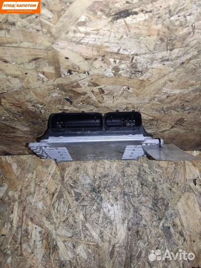 Блок управления двигателем Nissan A56-V61