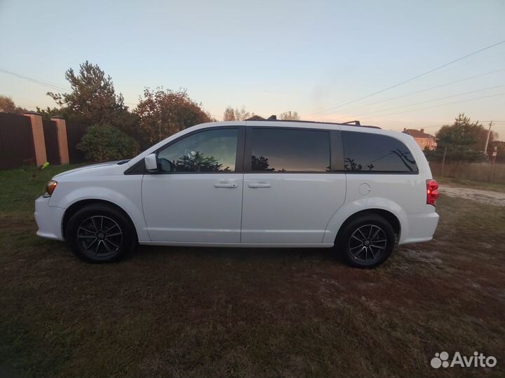 Dodge Grand Caravan 3.6 AT, 2018, 73 800 км