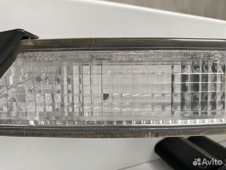 Поворотник левый на Тагаз Тайгер (Корандо)