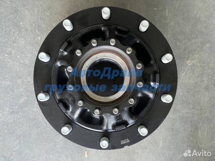 Ступица в сборе задняя грузовики Volvo оригинал