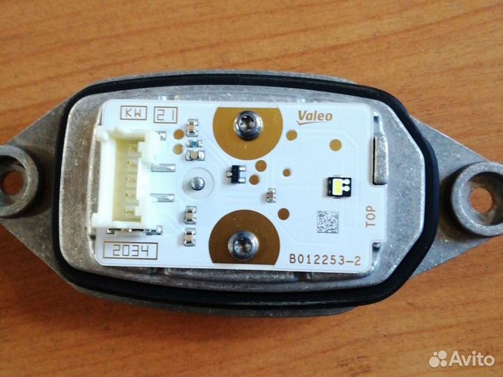 Светодиодный блок левый на geely atlas LED