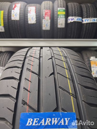 Bearway BW118 275/35 R22 и 315/30 R22 140T