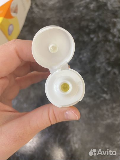 Молокоотсос medela ручной