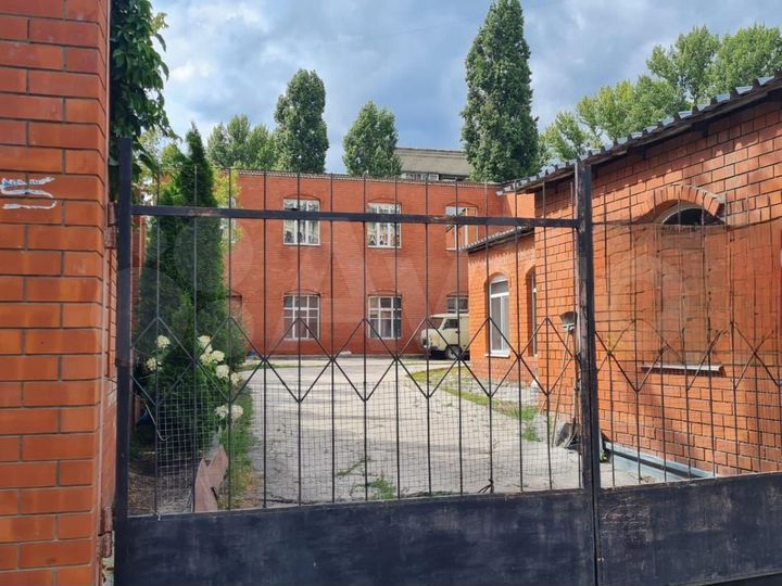 Помещение в центре города под офис, детскую студию