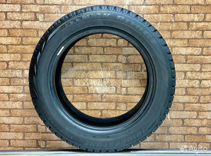 Bridgestone Blizzak Revo GZ 205/55 R16