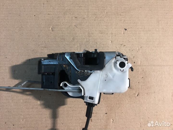 Chevrolet cruze замок двери