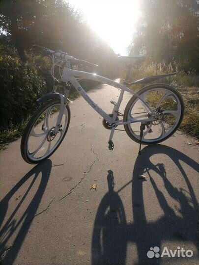 Велосипед скоростной на литых дисках