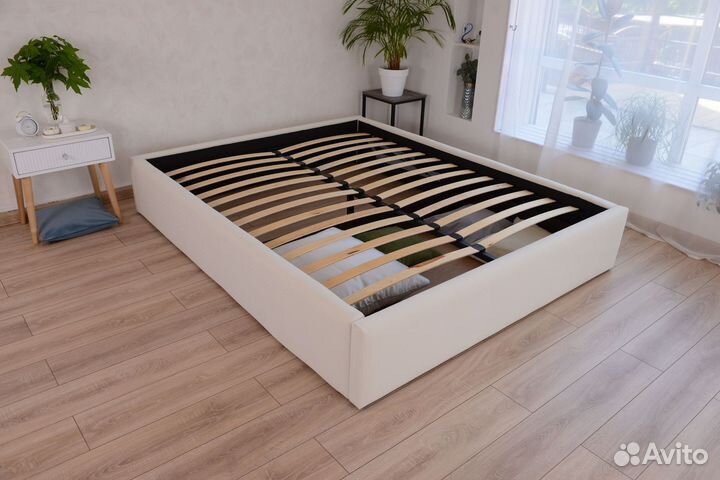 Кровать 140х200 с матрасом