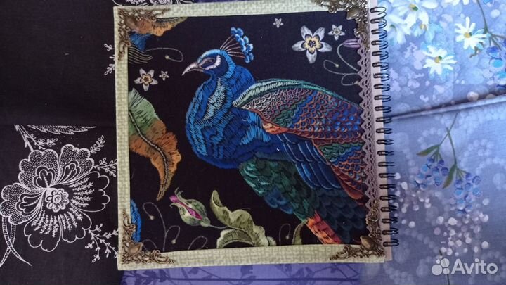 Скетчбук, Павлин 