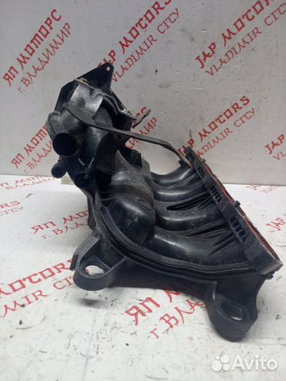 Коллектор впускной Citroen C4 B7 хетчбек 5F02 EP6T