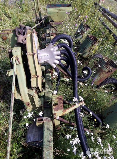 Сеялка СПЧ 6-М, 2000