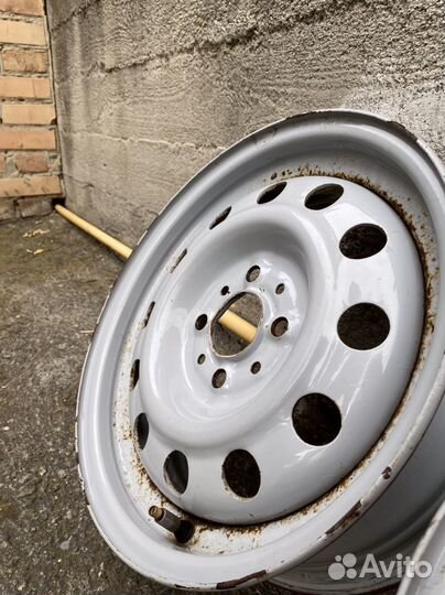 Продаю диски