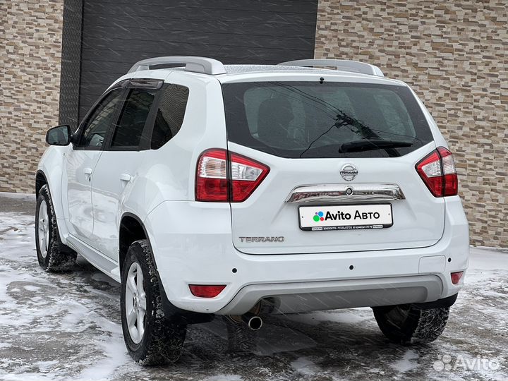 Nissan Terrano 2.0 AT, 2015, 65 000 км