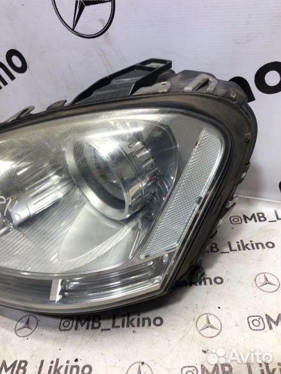 Фара галогеновая левая Mercedes Ml W164