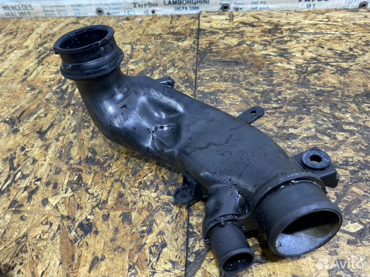 Патрубок интеркулера Мазда CX7 Оригинал