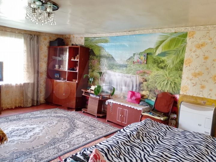 Дом 52 м² на участке 5 сот.