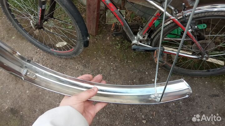 Крыло Переднее на колёса 26 дюймов