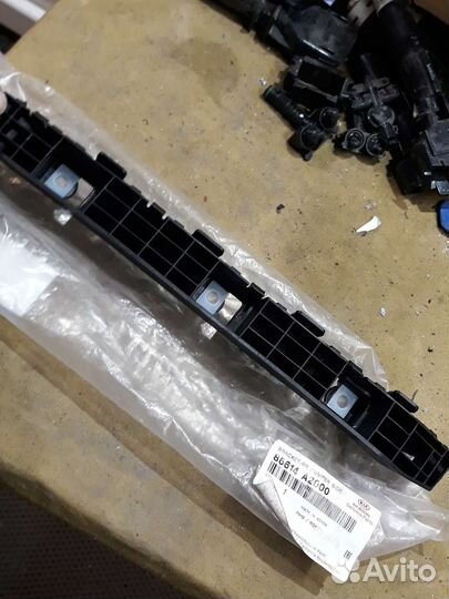 2012-18 Сид крепление заднего бампера правое Ceed