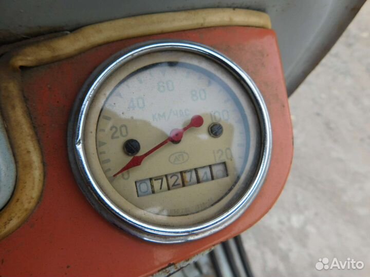 Мотороллер Вятка В-150м