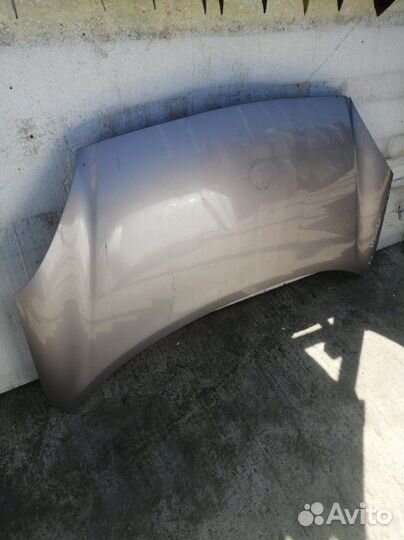 Капот Nissan March K13