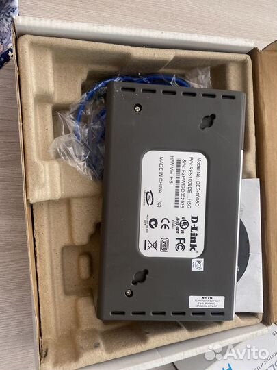 Роутер D Link DES-1008D