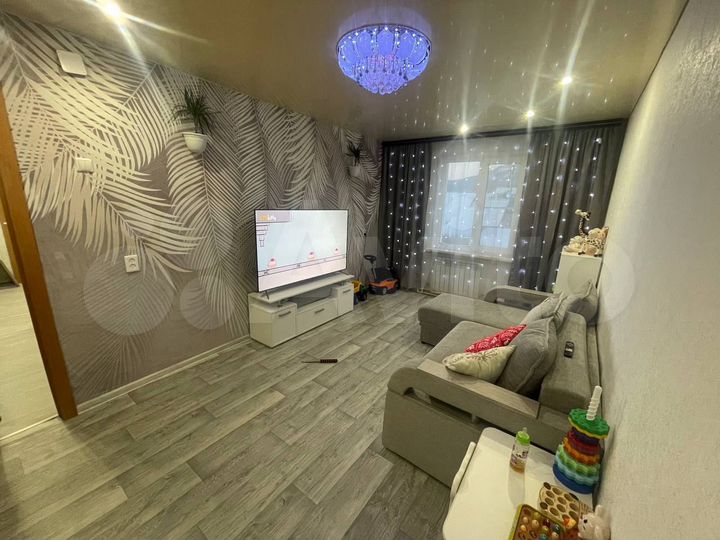 2-к. квартира, 50 м², 2/2 эт.