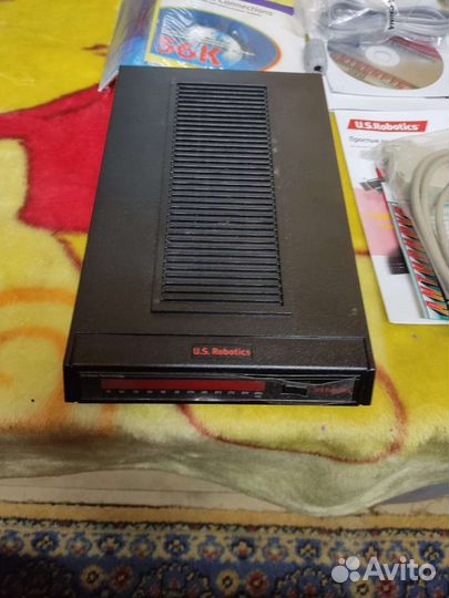 Факс-модем US Robotics Courier V. Everything 56k