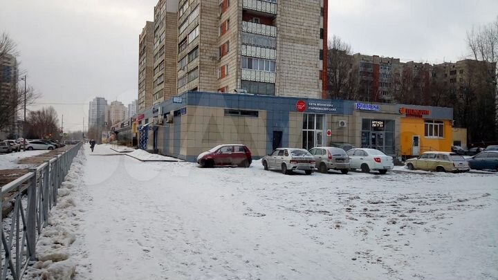 Торговая площадь, 35 м²