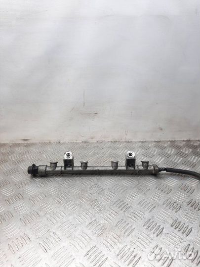 Топливная рампа Hyundai Tucson 2.0 G4GC 2007