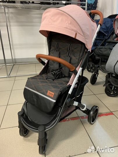Прогулочная коляска Carrello Astra