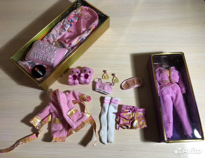 Одежда для кукол Rainbow High