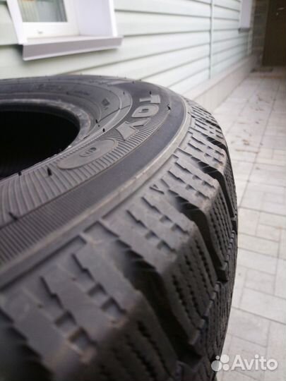 Toyo Observe Garit GIZ 195/65 R15 91Q