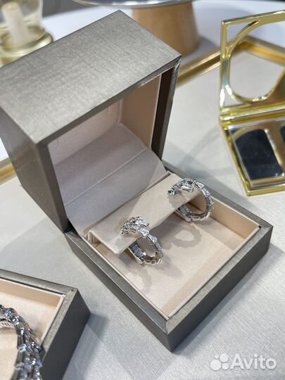 Золотые серьги Bvlgari 10 гр, 1.3 ct