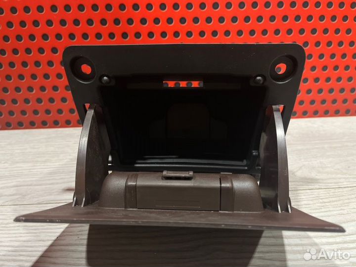 Бардачок Bmw X1 F48 2018