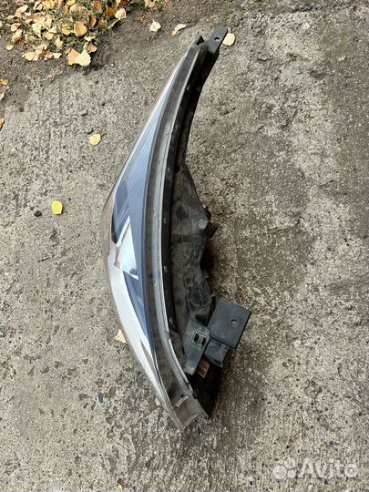 Фара kia rio 4 X lain