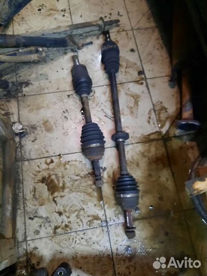 Chevrolet Lanos 1.5 привод левый,правый