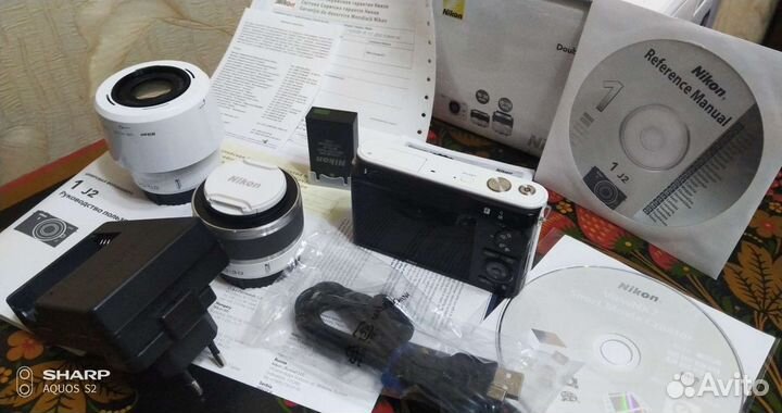 Nikon 1 j2 2шт kit 10-30mm+30-110 White vva162k003