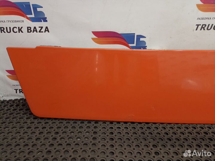 Спойлер кабины левый Mercedes-Benz Actros