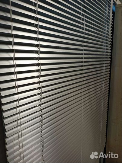 Жалюзи горизонтальные 945*1360