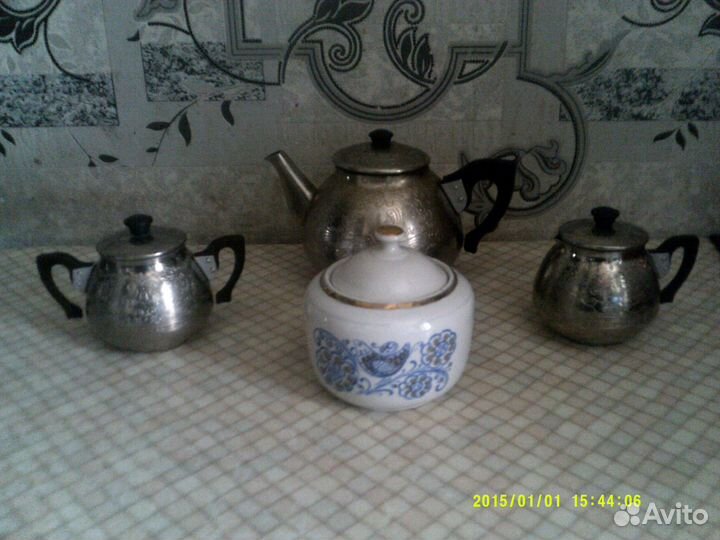 Сахарницы,молочник,горшочки,заварник