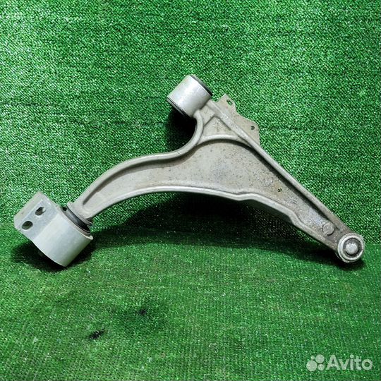 Рычаг подвески передний левый Chevrolet Cruze 2012