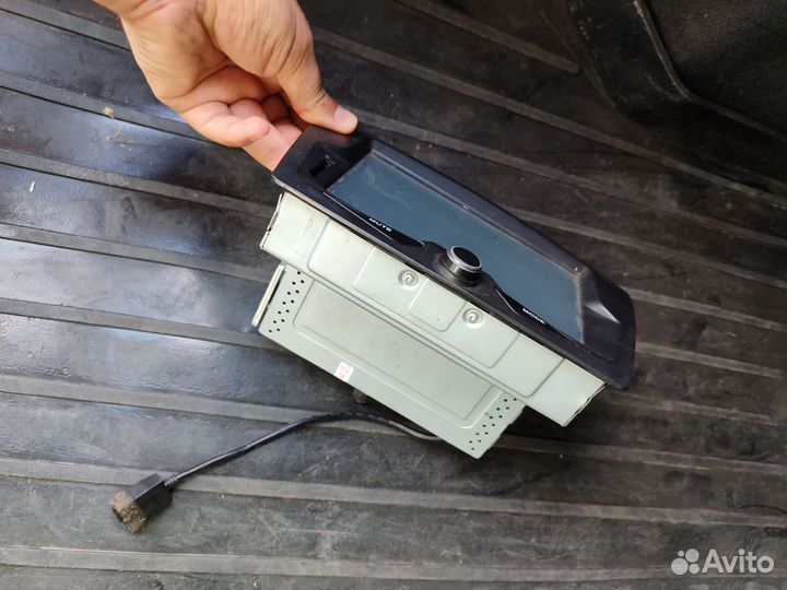 Штатная магнитола granta