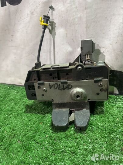 Замок багажника Volvo XC90