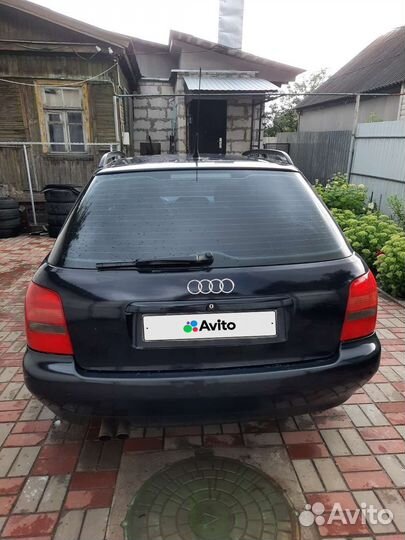 Audi A4 2.4 МТ, 1998, 200 000 км