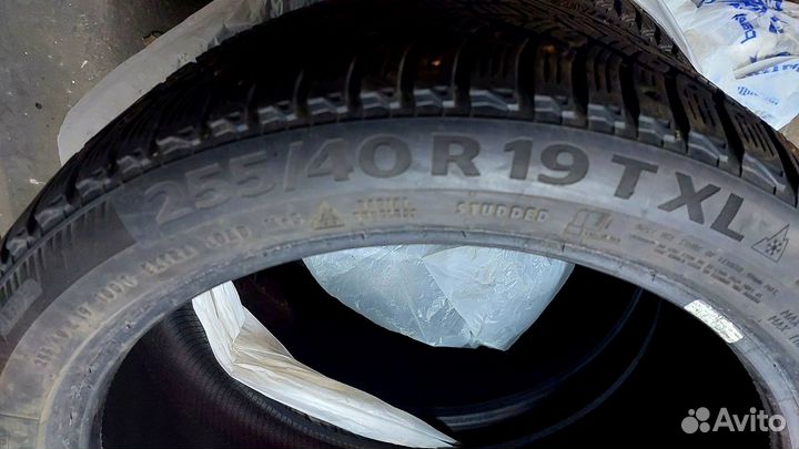 Continental IceContact 2 255/40 R19 100T