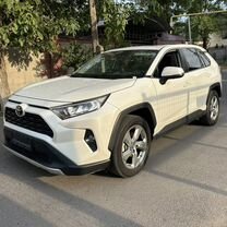 Toyota RAV4 2.0 CVT, 2020, 59 000 км, с пробегом, цена 3 190 000 руб.